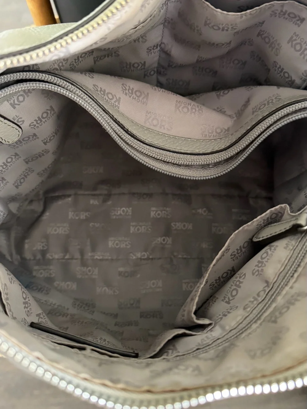 Michael Kors Silver Metallic Leather Hobo Shoulder Bag Large